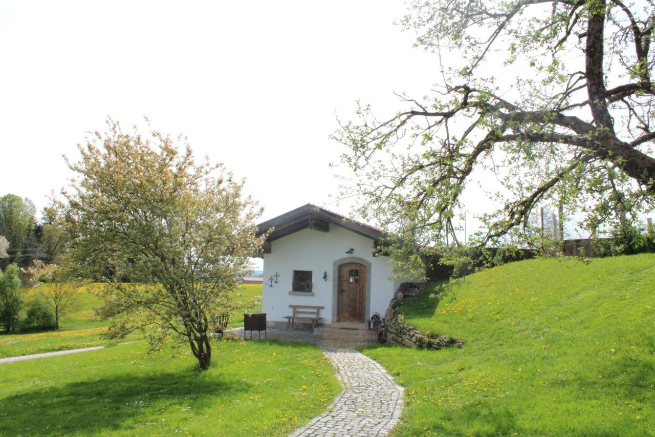 Ferienwohnung Am Dreiseithof Хауценберг Екстериор снимка