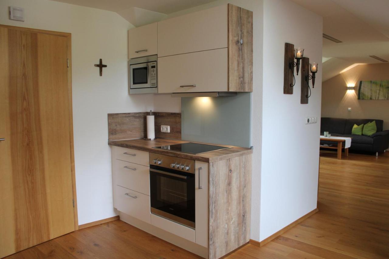 Ferienwohnung Am Dreiseithof Хауценберг Екстериор снимка